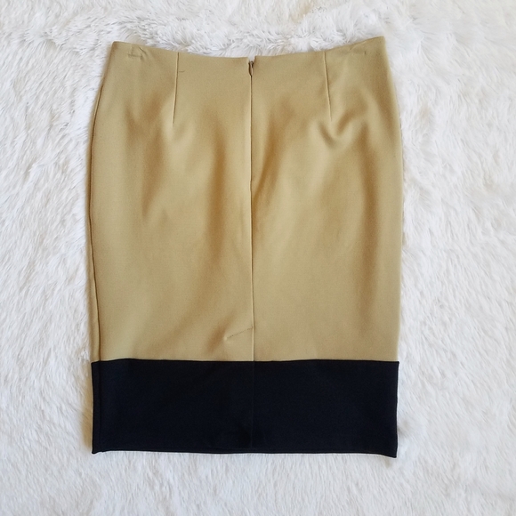 Khaki & Black Color Stretch Pencil Skirt - Picture 3 of 6